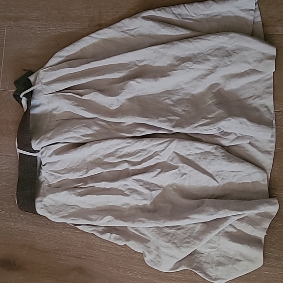 NWT Gorgeous Linen Blend Skirt - Picture 3 of 3